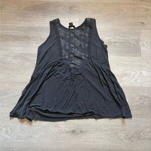 Elegant Gray Sleeveless Top